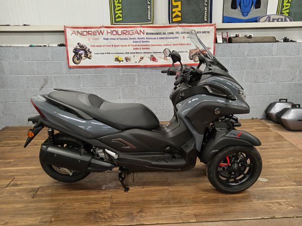 Yamaha Tricity 300